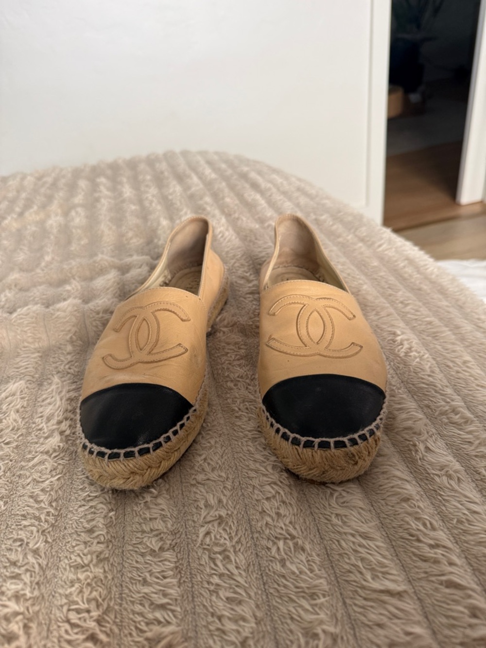 CHANEL Tan Leather Espadrille Flats with Black Cap Toe